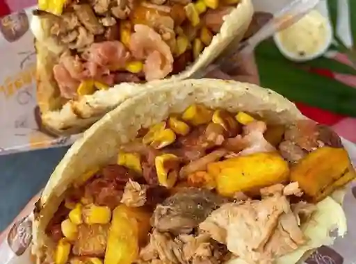 Arepa Combinada