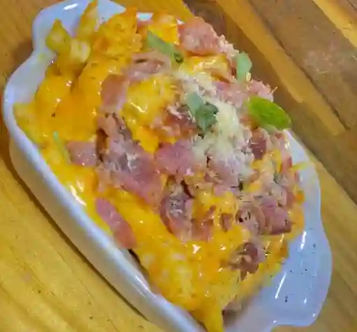 Papas Cheddar con Tocineta