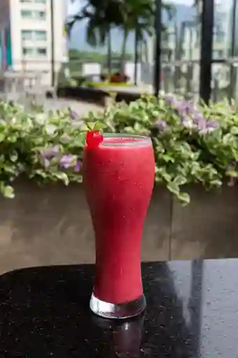 Limonada Cerezada 16 Oz
