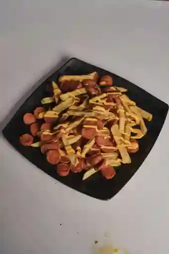 Salchipapa Clásica para 4