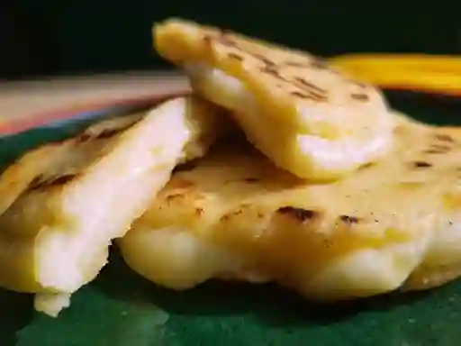 Arepa con Queso