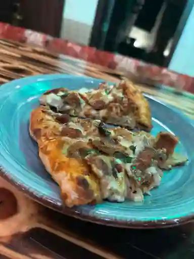 Pigzza de Lechona