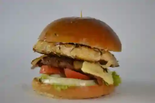 Candela Burger Mixta