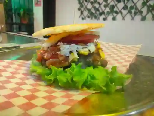 Candela Burger Paisa