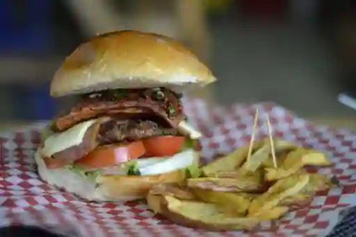 Candela Burger Gaucha