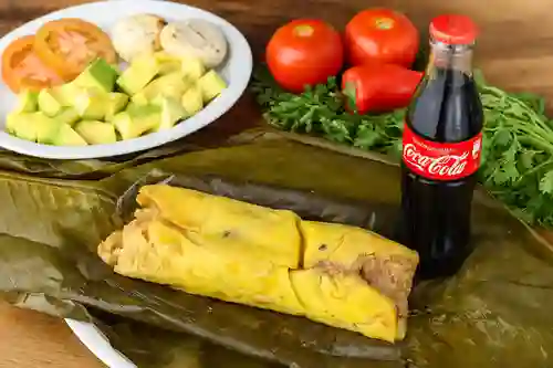 Combo Tamal + Coca Cola 400ML
