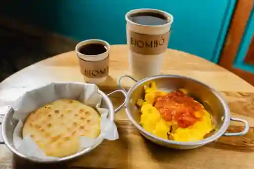 Desayuno de Biombó