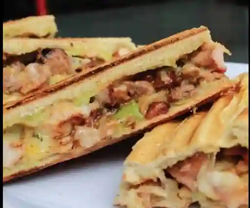Perro Sanwich Chori Ranchero