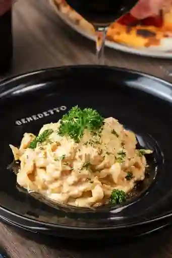 Pasta Fetuccine Di Pollo