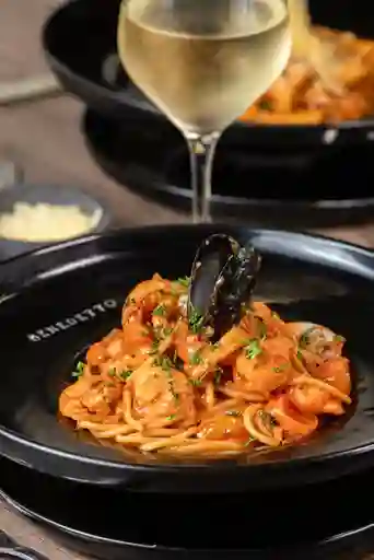Pasta Spaguetti Fruti Di Mare