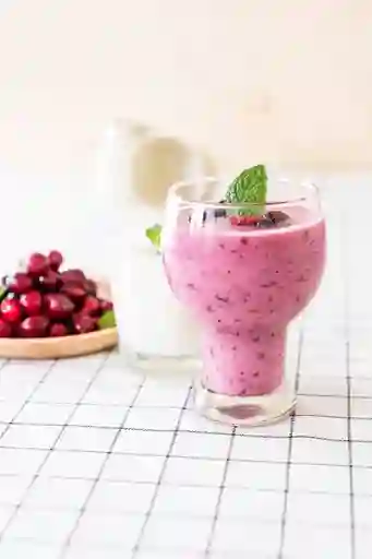 Malteada de Frutos Rojos 12 Oz