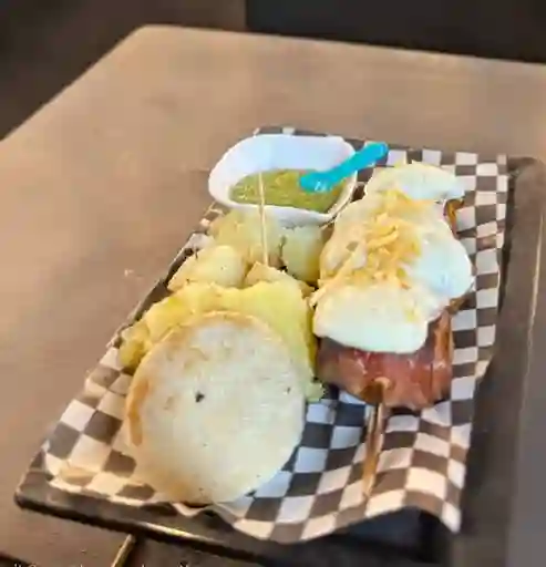 Pollo con Tocino Gratinado