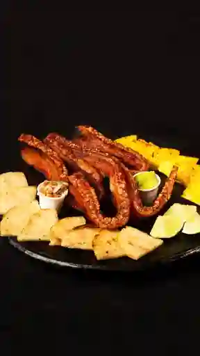 Chicharron de Kilo en Forma de Calamar
