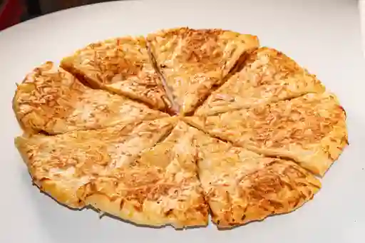Pizza Hojaldrada Ranchera (8 Porciones)