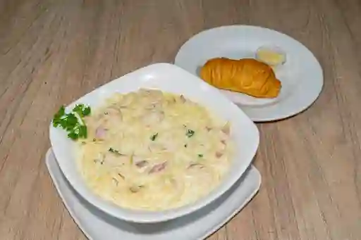 Espagueti a la Carbonara