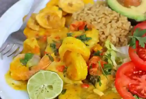 Encocado de Mariscos