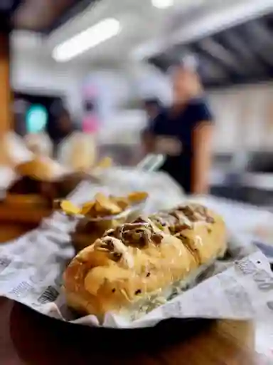 Hot Dog Clásico