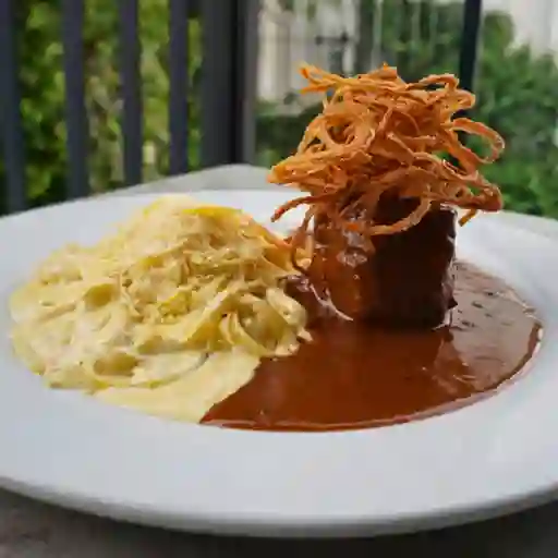 Lomo Putumayo con Pasta