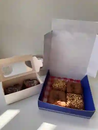 Caja Brownie X 4