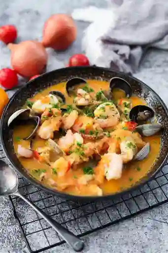 Cazuela de Mariscos