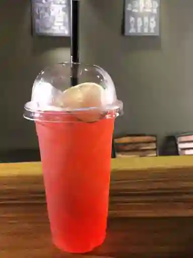 Limonada Cerezada 16 Oz