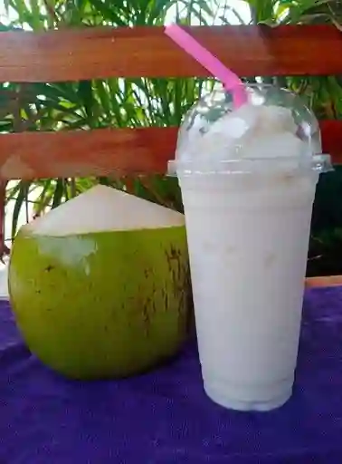Limonada Coco 16 Oz