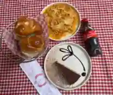 Combo Espagueti +bebida 250Ml+postre