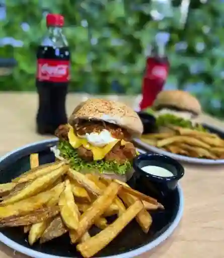 Hamburguesa Mentirosa Crispy Combo