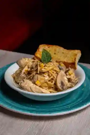 Pasta Pollo Champiñón