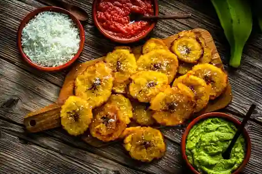 Patacones con Guacamole