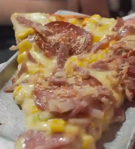 Pizza Super Especial Triangular
