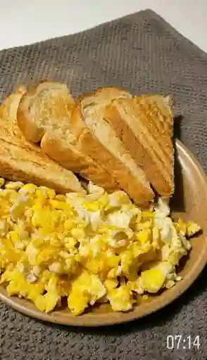 Huevos Revueltos