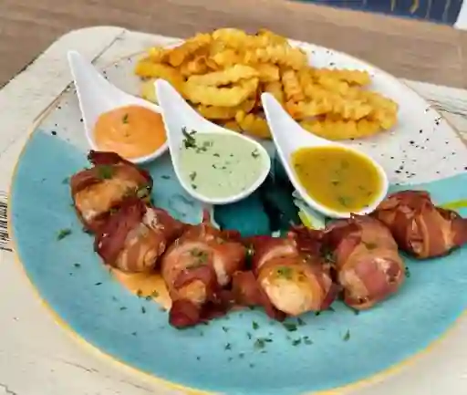 Cubos de Pollo y Tocineta