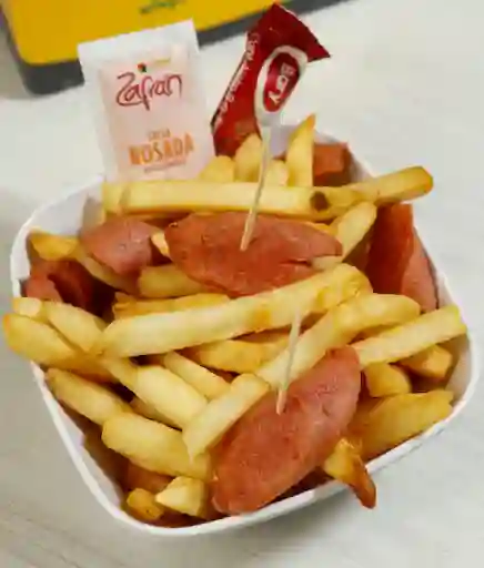 Salchipapa