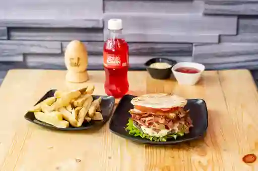 Combo Hamburguesa Arepa Burger