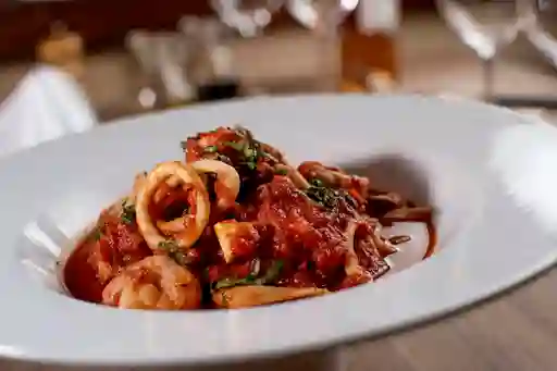 Pastas con Mariscos (Base Tomate)