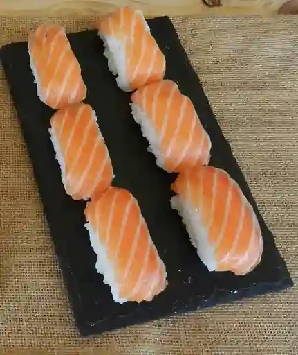 Niguiris de Salmon