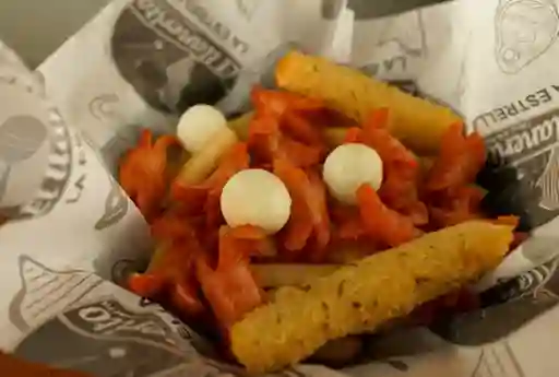 Salchipapa