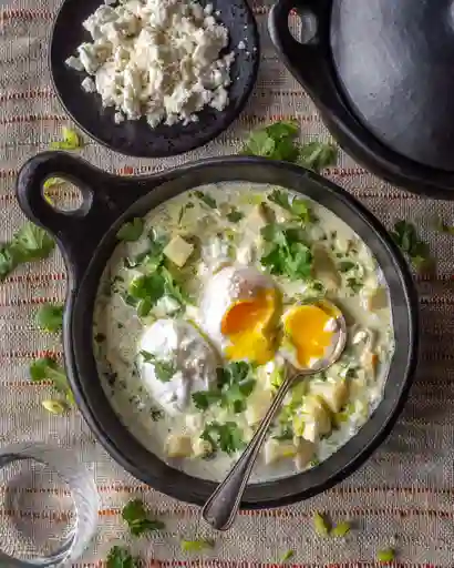 Caldo de Huevo