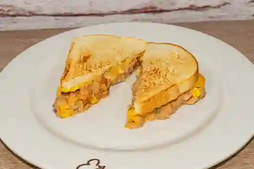 Sandwich de Atun