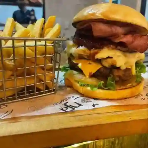 Hamburguesa Trifásica