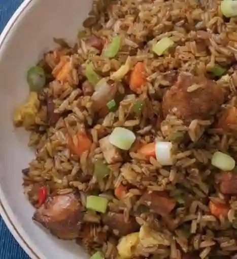 Arroz Frito y Costilla Ahumada