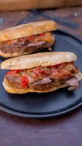 Sandwich Pollo Lomo