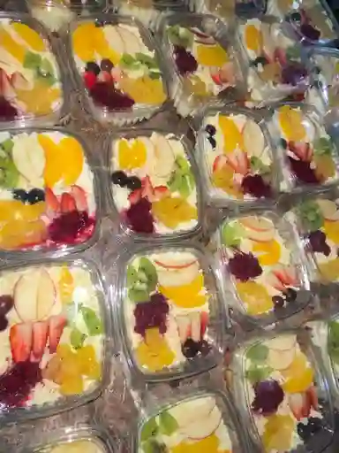 Ensalada de Frutas 16 Oz