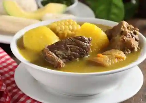 Sopa de Arroz Con Gallina