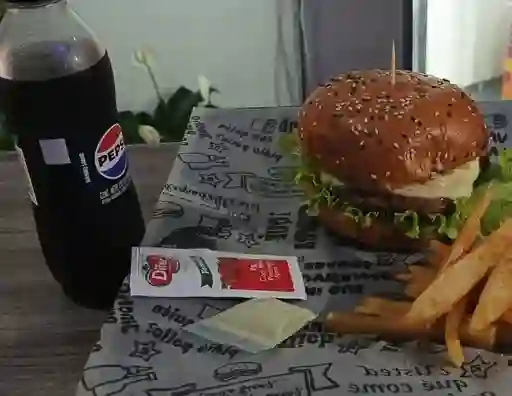 Hamburguesa Especial Papas Gaseosa Mini