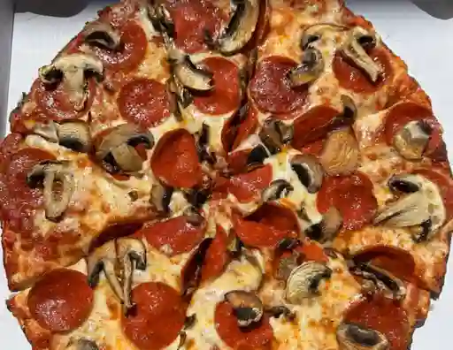 Pizza la Canadiense
