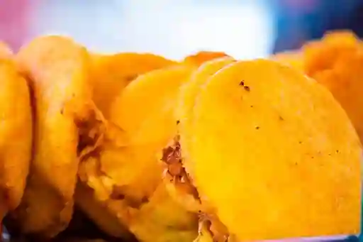 Arepaehuévo con Carne