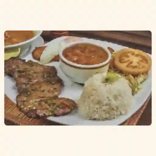 Bandeja con Carne