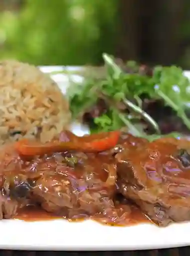 Lengua en Salsa